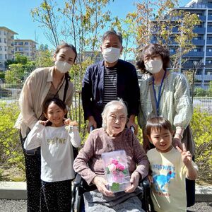 LINE_ALBUM_母の日_260510_13